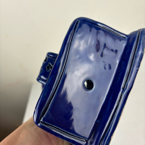 Handmade Tunisian cutout wall lamp in cobalt blue over terracotta - Picture 4 of 14